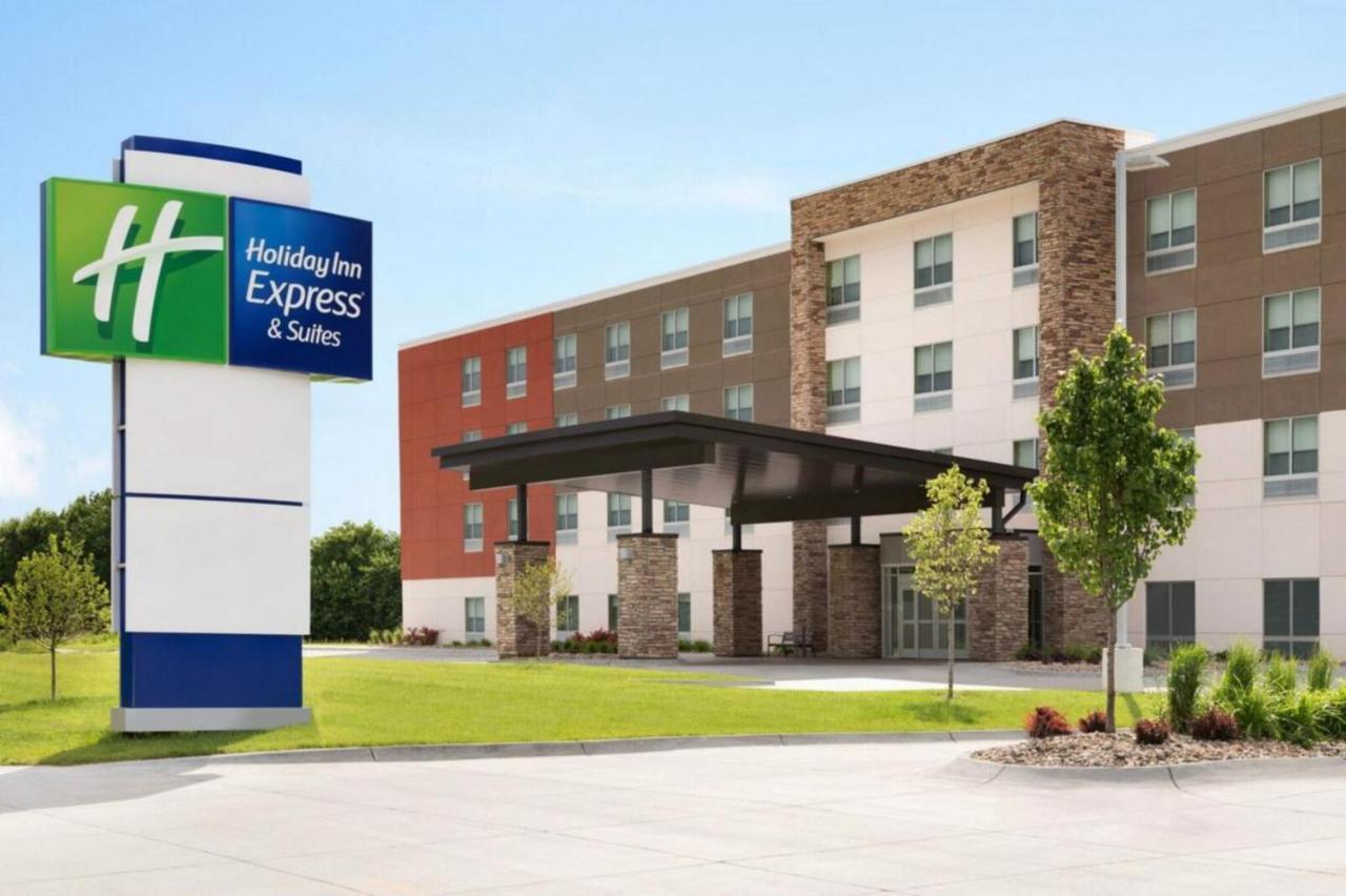 Holiday Inn Express & Suites - Lindale By Ihg Екстериор снимка