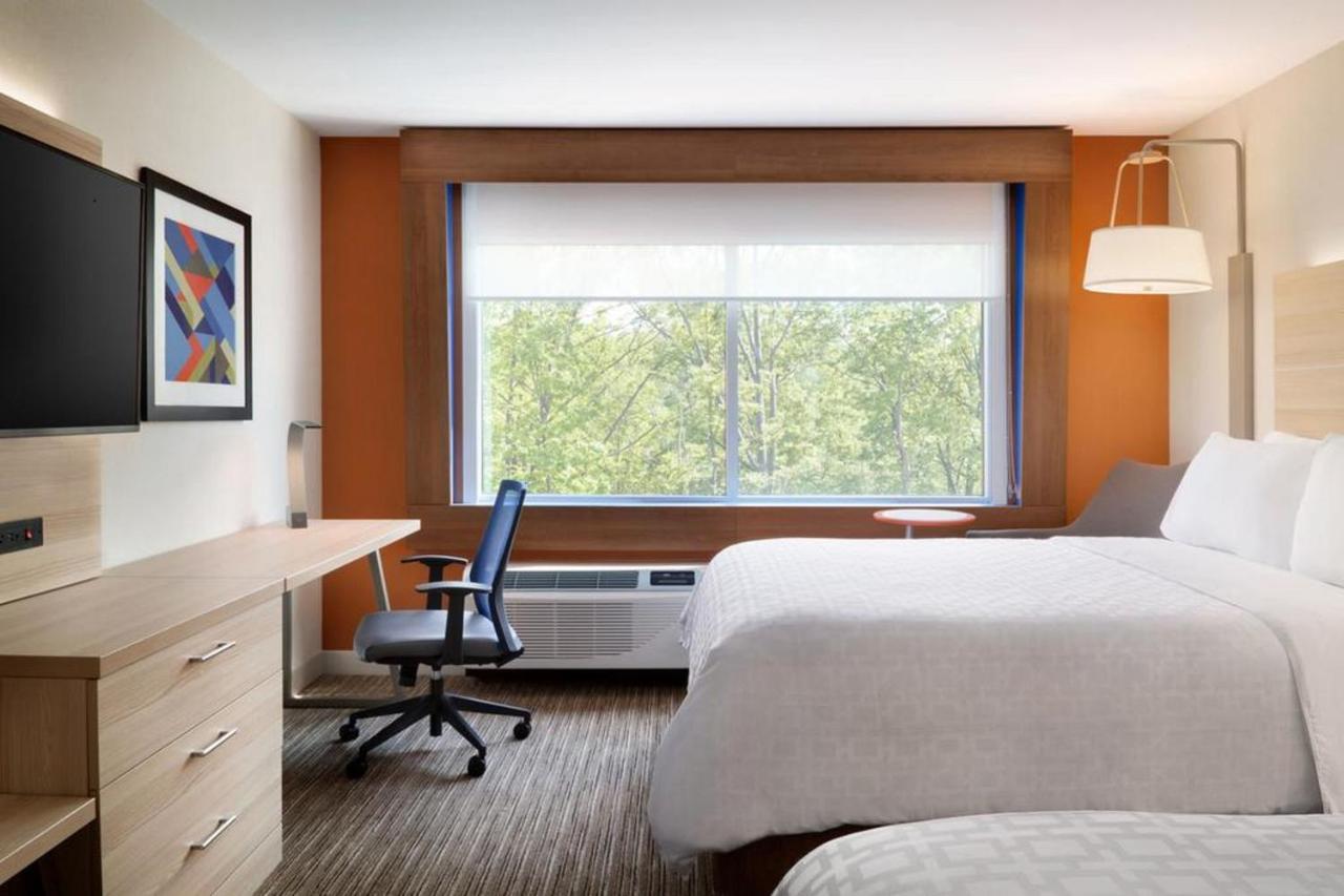 Holiday Inn Express & Suites - Lindale By Ihg Екстериор снимка